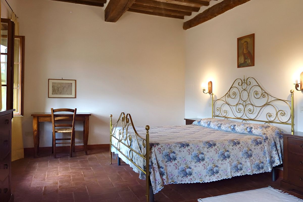 Villa San Giovanni West: many light with a panoramic view in Tuscany agriturismo near siena